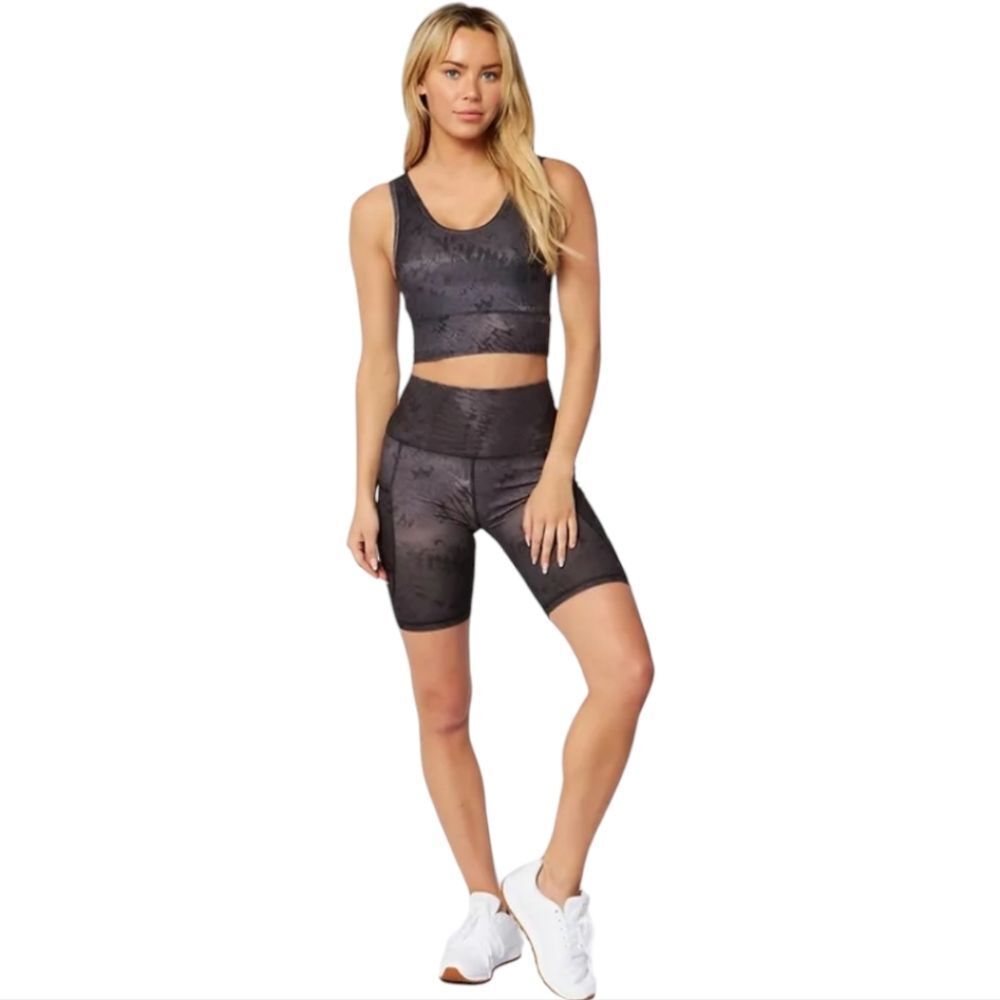 Scorpio Sol NWT Thrill Seeker Bike Short Black Splash Tie Dye Small